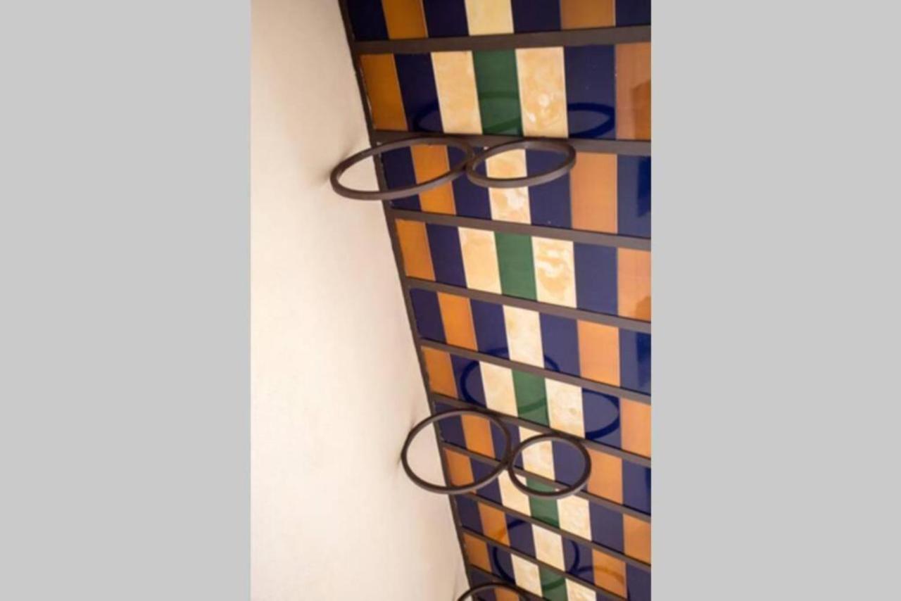 Pop Art, Un Aroma A San Julian En Enladrillada Leilighet Sevilla Eksteriør bilde